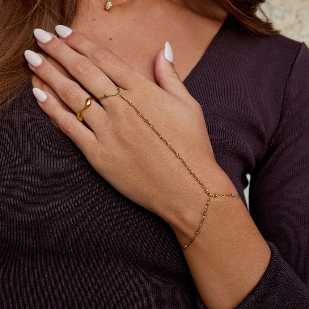 Bracciale a Mano Oro 18K