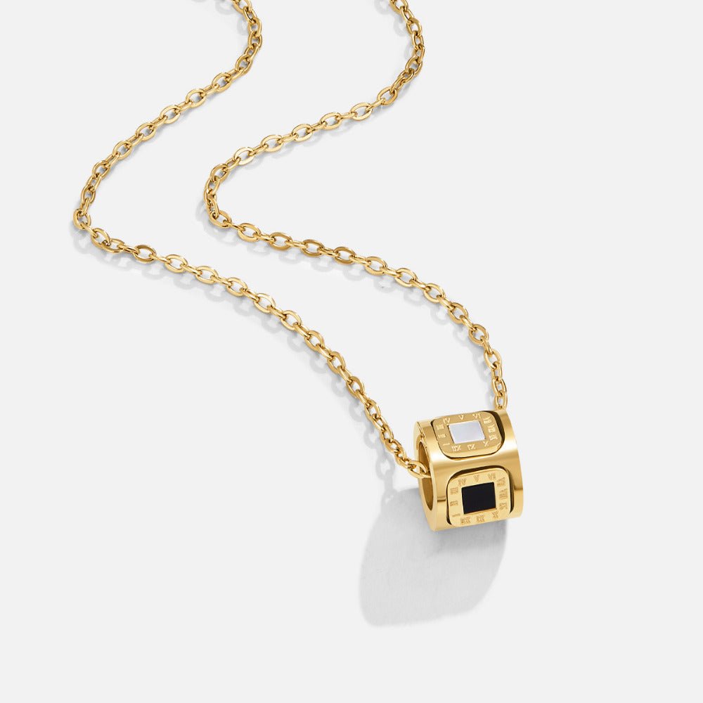Collana con Ciondolo Cubo Agata Nera