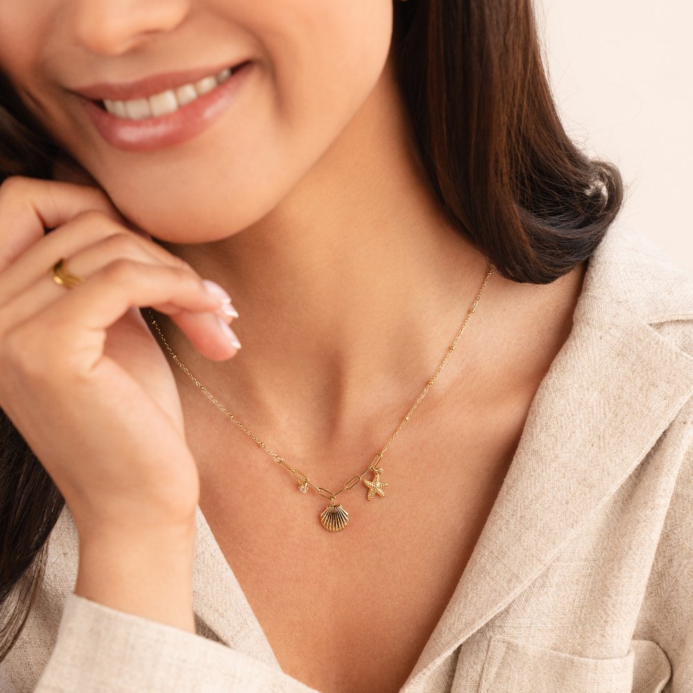 Collana Conchiglia e Stella Marina Dorata