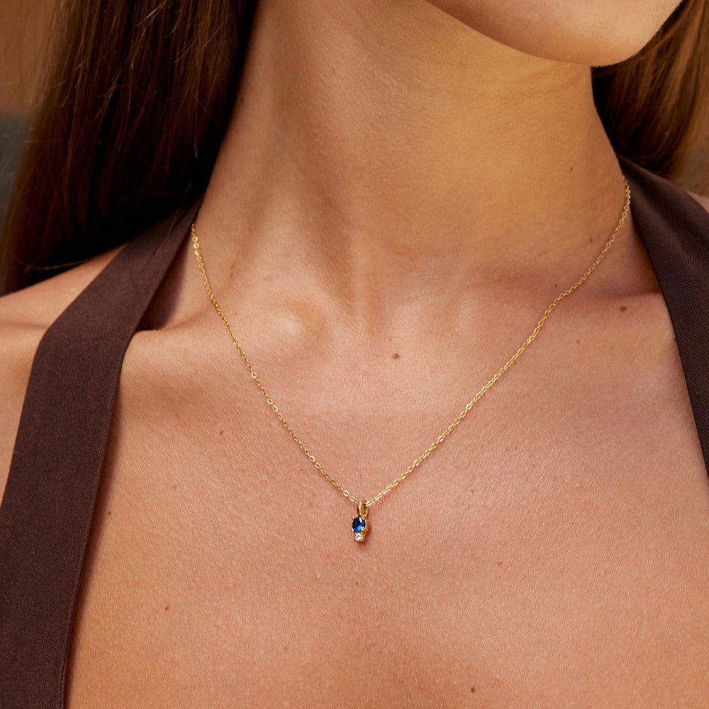 Collana con Ciondolo Goccia Zaffiro