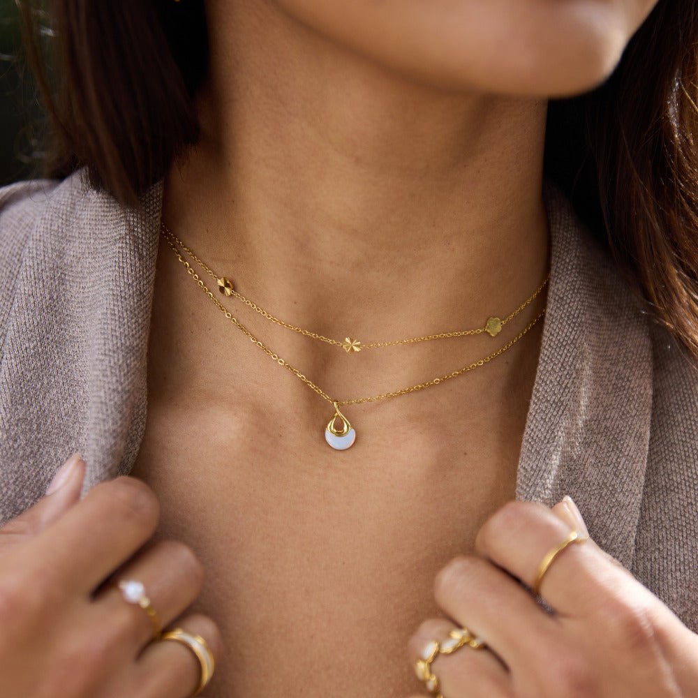 Collana con Ciondolo Pietra Bianca Tiffany